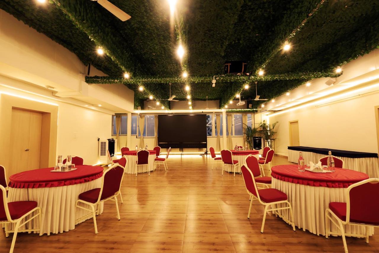 Grand Regency Rajajinagar, Iskcon Temple - Wtc Hotel Bangalore Eksteriør billede