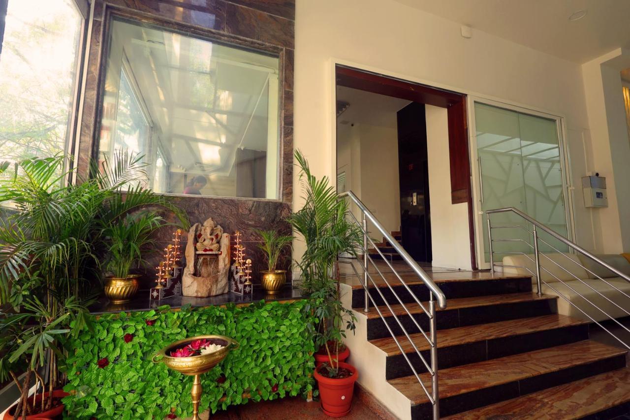 Grand Regency Rajajinagar, Iskcon Temple - Wtc Hotel Bangalore Eksteriør billede