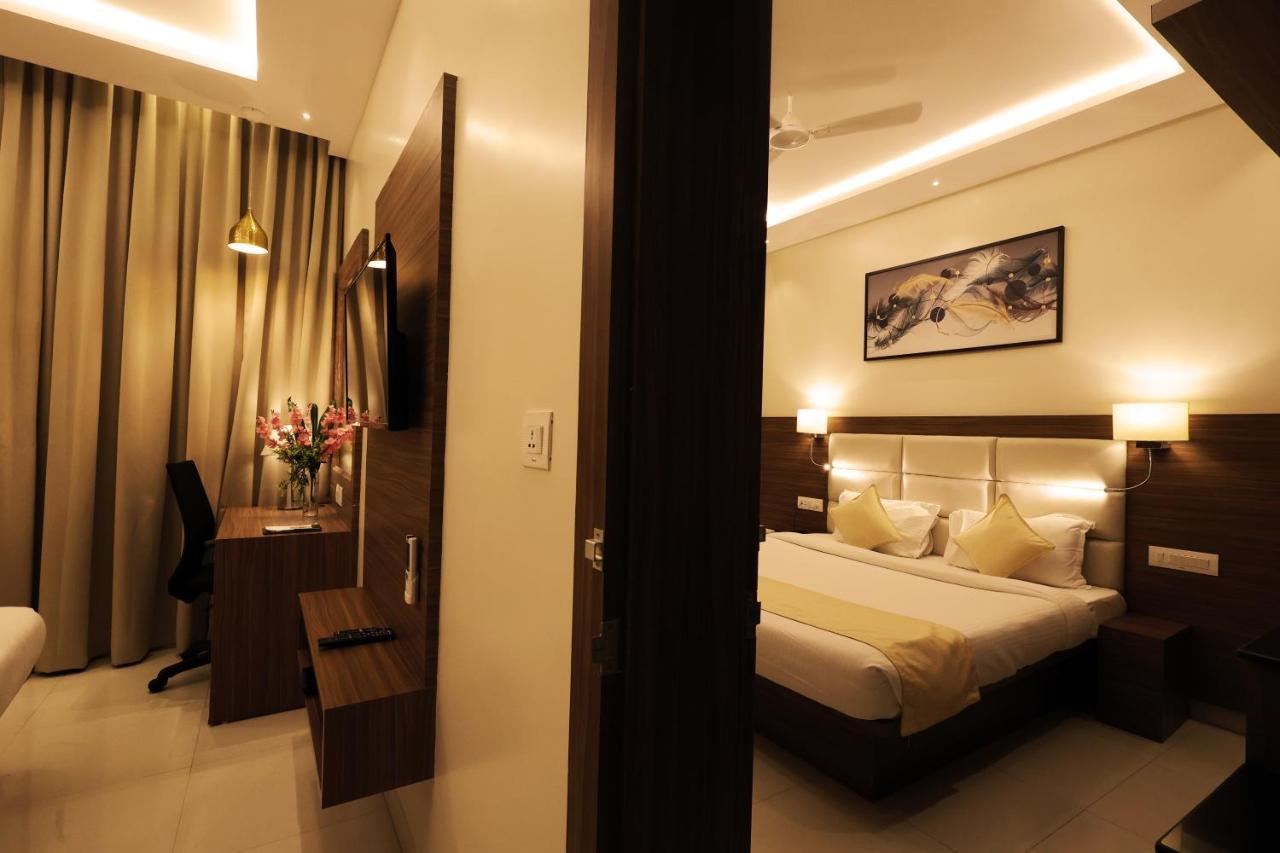 Grand Regency Rajajinagar, Iskcon Temple - Wtc Hotel Bangalore Eksteriør billede