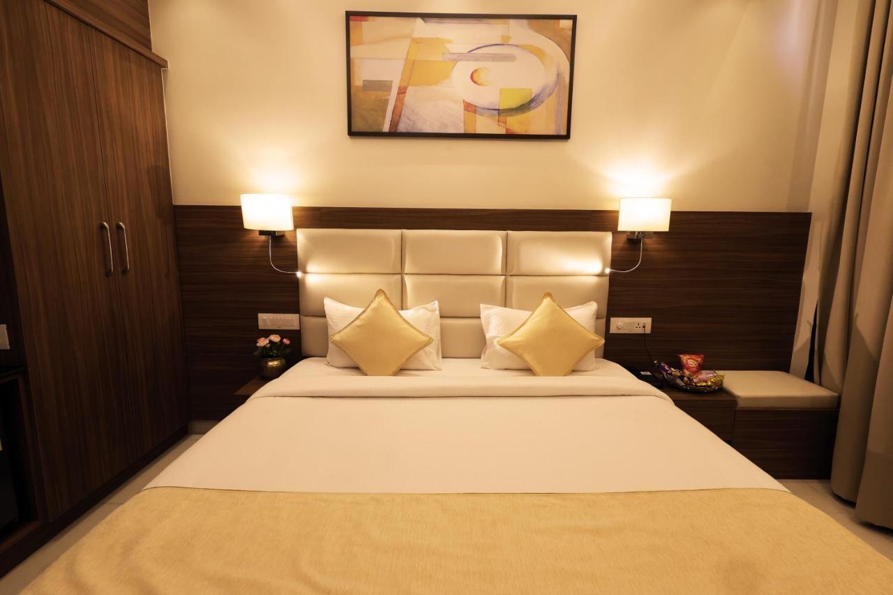 Grand Regency Rajajinagar, Iskcon Temple - Wtc Hotel Bangalore Eksteriør billede