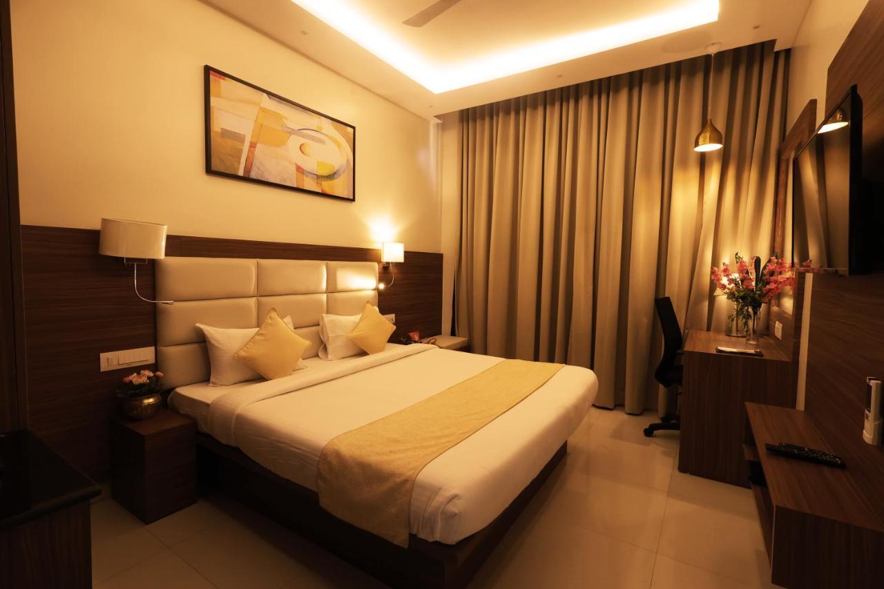 Grand Regency Rajajinagar, Iskcon Temple - Wtc Hotel Bangalore Eksteriør billede