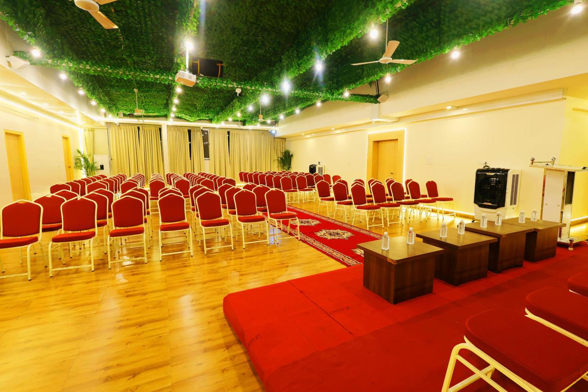 Grand Regency Rajajinagar, Iskcon Temple - Wtc Hotel Bangalore Eksteriør billede